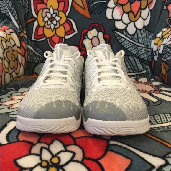 Nike Kobe Mamba Rage White - Picture 7 of 8